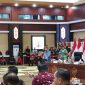 MENJELASKAN - Gubernur Kalimantan Tengah Agustiar Sabran saat menjelaskan program 100 hari kerja dalam Musrenbang RKPD 2026, Aula Jayang Tingang.(IST)
