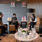 AUDIENSI : Menkomdigi Meutya Hafid saat audiensi bersama jajaran pimpinan XL Smart di kantor Kementerian Komunikasi dan Digital di Jakarta, Senin (26/5).(IST)