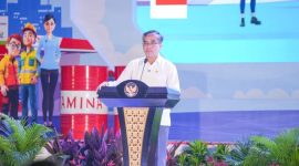 ARAHAN : Menteri Ketenagakerjaan Yassierli saat menyampaikan arahannya saat menghadiri perayaan Hari Buruh Internasional (May Day) 2025 yang digelar di Pertamina Arena, Simprug, Jakarta Selatan, Kamis (1/5).(IST)
