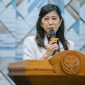 SAMBUTAN : Menteri Komunikasi dan Informatika, Meutya Hafid saat memberikan sambutan acara Serah Terima Jabatan Dewan Pers masa bakti 2022–2025 kepada kepengurusan baru periode 2025–2028 di Gedung Dewan Pers, Jakarta, Rabu (14/5).(IST)