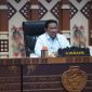BERI ARAHAN : Wakil Gubernur Provinsi Kalteng, H.Edy Pratowo, saat menyampaikan arahan memimpin Pra-Rakor yang digelar di Aula Jayang Tingang, Kantor Gubernur Kalteng, Jumat (16/5).(IST)