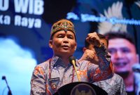 SAMBUTAN : Gubernur Provinsi Kalteng H. Agustiar Sabran, saat menyampaikan sambutan pada kegiatan Perayaan Paskah dan Ucapan Syukur Provinsi Kalimantan Tengah Tahun 2025 yang diselenggarakan di Stadion Tuah Pahoe, Palangka Raya, pada Jumat (2/5).(IST)