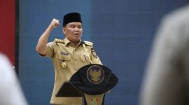SEMANGAT : Gubernur Kalteng H.Agustiar Sabran saat memberikan semangat waktu memberikan sambutan di salah satu acara belum lama ini.(IST)