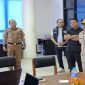 SIDAK : Gubernur Kalteng H. Agustiar Sabran saat melakukan sidak ke Kantor DPMPTSP Provinsi Kalteng, Selasa (24/6).(IST)