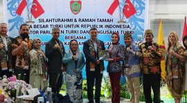 KUNJUNGAN - Gubernur Agustiar Sabran bersama Senator Parlemen Turki Serkan Bayram dan jajarannya.(IST)