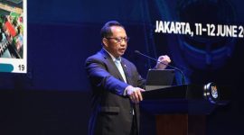SAMBUTAN : Menteri Dalam Negeri (Mendagri) Muhammad Tito Karnavian saat menyampaikan sambutan di ajang International Conference on Infrastructure (ICI) 2025 yang berlangsung di Jakarta International Convention Center (JICC), Rabu (11/6).(IST)