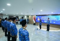 PENGUKUHAN : Menteri Komunikasi dan Digital, Meutya Hafid, saat mengukuhkan Dewan Pengurus Korps Pegawai Republik Indonesia di Kantor Pusat Kemkomdigi pada Selasa (24/6).(IST)