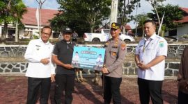 SERAHKAN : Pemerintah Provinsi Kalteng secara simbolis menyerahkan bantuan hewan kurban ke 14 kabupaten/ kota se-Kalteng dalam rangka menyambut Hari Raya Iduladha 1446 H/ 2025 M, Rabu (4/6).(IST)