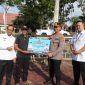 SERAHKAN : Pemerintah Provinsi Kalteng secara simbolis menyerahkan bantuan hewan kurban ke 14 kabupaten/ kota se-Kalteng dalam rangka menyambut Hari Raya Iduladha 1446 H/ 2025 M, Rabu (4/6).(IST)