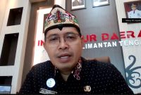ARAHAN : Plt. Inspektur Daerah Provinsi Kalteng Eko Sulistiyono saat sampaikan arahan saat rapat koordinasi virtual yang digelar Jumat (18/7/2025).(IST)