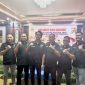 FOTO BERSAMA : Ketua DPD Petani Muda Indonesia Provinsi Kalteng terlikih, Deden Agustiar Sabran, saaf foto bersama dengan sejumlah pengurus DPC Petani Muda Indonesia Provinsi Kalteng, Senin (14/7/2025). (IST)