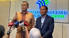 RAKOR : Gubernur Kalteng H. Agustiar Sabran saat menggelar rakor bersama Wakil Menteri Investasi dan Hilirisasi/Kepala Badan Koordinasi Penanaman Modal (BKPM) Todotua Pasaribu, Selasa (15/7/2025).(IST)
