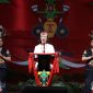MENGAPRESIASI - Kepala Disbudpar Kalteng melalui Kepala UPT Taman Budaya, saat membuka resmi Senandung Irama Bhineka Tunggal Ika.(IST)