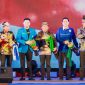 MEMBUKA : Gubernur Kalteng H. Agustiar Sabran menabuhan katambung sebagai dibukannya RAPIM PURNAS KNPI Tahun 2025 yang digelar di Aula Jayang Tingang, Kamis (3/7/2025).(IST)