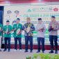 MEMBUKA : Wakil Gubernur Kalteng H. Edy Pratowo saat memukul terbang sebagai simbol dimulainya rangkaian kegiatan pendidikan dan diklat GP Ansor se-Kalteng Tahun 2025 yang dilaksanakan di Aula Jayang Tingang, Kompleks Kantor Gubernur Kalteng, Jumat (1/8/2025).(IST)