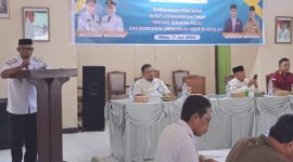 SAMBUTAN : Pj Sekda Kotim Masri, saat menyampaikan sambutan pada pembahasan Peraturan Bupati tentang Peduli Lingkungan di Sekolah, beberapa waktu lalu.(IST)