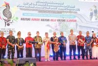 Gubernur Kalteng H. Agustiar Sabran saat membuka secara resmi Seminar International Day of the World’s Indigenous People bertajuk Pumpung Hai Borneo (The Great Borneos Assembly) di Kalawa Convention Hall, Palangka Raya, Jumat (22/8/2025).(IST)