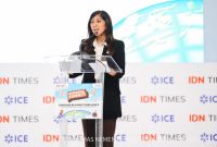 KEYNOTE SPEAKER: Menkomdigi Meutya Hafid saat memberikan Keynote Speaker pada acara Indonesia Summit 2025 IDN Times di Ballroom The Tribrata, Jakarta, Rabu (27/08/2025).(IST)