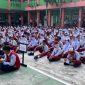 MPLS : Siswa-Siswi baru SMPN 1 Sampit saat berkumpul diharamkan sekolah saat MPLS belum lama ini.(IST)