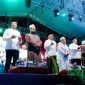 HADIRI : Gubernur Kalteng H. Agustiar Sabran saat menghadiri Tabligh Akbar Kebangsaan bersama Kiai Haji Zhofaruddin di halaman Istana Isen Mulang, Kamis (21/8/2025).(IST)
