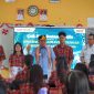 MENYAPA : Gubernur Kalteng H. Agustiar Sabran didampingi Plt. Kepala Dinas Pendidikan Kalteng, Muhammad Reza Prabowo, saat  menyampaikan bahwa program Cek Kesehatan Gratis (CKG) dan Makan Bergizi Gratis (MBG) di di SMA Negeri 3 Palangka Raya, Rabu (20/8/2025).(IST)