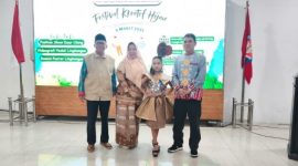 JUARA : Nafisa Qirla Rindani Siswi SDN 4 Ketapang menjuarai Fashion Show Daur Ulang dalam ajang Festival Kreatif Hijau yang digelar Universitas Darwan Ali bekerja sama dengan Dinas Lingkungan Hidup Kotim, Sabtu, (8/3/2025).(IST)