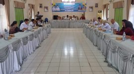PEMBAHASAN : Suasana pembahasan Peraturan Bupati terhadap kepedulian lingkungan di Sekolah, beberapa waktu lalu.(IST)