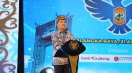 SAMBUTAN : Gubernur Kalteng H. Agustiar Sabran menyampaikan sambutannya saat melantik DPD KNPI Kalteng di Aula Jayang Tingang, Kantor Gubernur Kalteng, Minggu (31/8/2025).(IST)