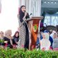 SAMBUTAN :  Ketua TP-PKK Provinsi Kalteng Aisyah Thisia Agustiar Sabran saat memberikan sambutan pada Pengajian Aparatur Sipil Negara dan Dharma Wanita Persatuan Lingkup Pemerintah Provinsi Kalteng (Khusus Muslimah) Dalam rangka peringatan Maulid Nabi besar Muhammad SAW, Jumat (12/9/2025).(IST)