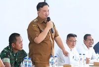 SAMBUTAN : Bupati Lamandau, Rizky Aditya Putra saat memberikan sambutan di salah satu acara belum lama ini.(IST)