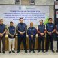 FOTO BERSAMA: Bupati Lamandau Rizky Aditya Putra dan unsur Forkopimda Kabupaten Lamandau saat Foto bersama dengan Kepala Kantor Wilayah BPJS Ketenagakerjaan Kalimantan, Erfan Kurniawan, di Aula Setda setempat, Kamis (28/8).(IST)