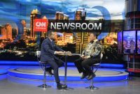 PANELIS : Wakil Gubernur Kalteng, H. Edy Pratowo, saat menjadi panelis dalam program CNN Indonesia Newsroom yang digelar di Auditorium Menara Bank Mega, Jakarta, Rabu (8/10/2025).(IST)
