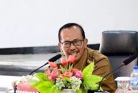 PIMPIN : Wakil Bupati Lamandau, Abdul Hamid saat memimpin rapat di Aula Setda Lamandau, Jumat (3/10/2025).(IST)