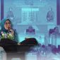 SAMBUTAN : Bunda PAUD Kabupaten Lamandau, Ny. Norol Latifah Rizky Aditya Putra, sast memberikan sambutan di Sekolah Khusus (SKh) Negeri Nanga Bulik, Senin (6/10).(IST)