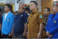 HADIRI : Bupati Lamandau Rizky Aditya Putra saat menghadiri pelantikan Ketua dan DPD KNPI Kabupaten Lamandau yang digelar di Gedung Lintang Torang, Selasa (4/11/2025).(IST)
