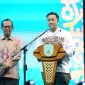 SAMBUTAN  : Bupati Kabupaten Lamandau, Rizky Aditya Putra, memberikan sambutan saat menutup Festival Babukung 2025, Senin (10/11).(IST)