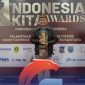 TERIMA PENGHARGAAN : Gubernur KalTENG Agustiar Sabran saat menerima penghargaan kategori Empowerment of Agriculture and Food Self-Sufficiency yang diselenggarakan oleh Garuda TV, yang digelar di Yudistira Ballroom, Patra Jasa Office Tower, Jakarta, Senin (10/11/2025).(IST)