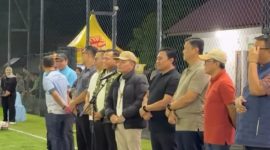 MEMBUKA : Gubernur Kalteng H.Agustiar Sabran, saat membuka Turnamen Mini Soccer All Star Jilid V Tahun 2026 di Lapangan Sylva Minisoccer, Kota Palangka Raya, Senin (23/2/2026).
