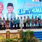 PENYERAHAN - Agustiar Sabran saat penyerahan Kartu Huma Betang secara simbolis yang disaksikan secara daring seluruh Kabupaten Kota.