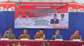MUSREMBANG : Bupati Seruyan, Ahmad Selanorwanda, secara resmi membuka Musrenbang tingkat Kecamatan Seruyan Hulu dan Kecamatan Suling Tambun Tahun 2026 yang dilaksanakan di Tumbang Manjul, Senin (23/2/2026).