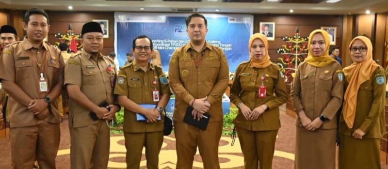 HADIRI : Bupati Lamandau Rizky Aditya Putra, saat menghadiri kegiatan HLM Tim Percepatan dan Perluasan Digitalisasi Daerah 
yang digelar di Aula Eka Hapakat Kantor Gubernur Kalteng, Senin (9/3/2026).