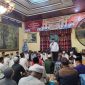 SAMBUTAN : Wakil Gubernur Kalteng, Edy Pratowo, saat memberikan sambutan pada kegiatan buka puasa bersama yang digelar oleh MKGR, SOKSI, dan Kosgoro Provinsi Kalteng, Rabu (18/3/2026).
