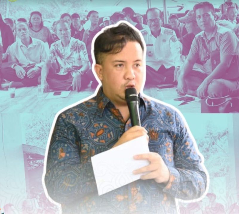 BELASUNGKAWA : Bupati Lamandau Rizky Aditya Putra, saat menyampaikan belasungkawa terhadap orang tua dari anggota DPRD Kabupaten Lamandau, Elfiatri Januarisma, yang digelar di Desa Tanjung Beringin, Kecamatan Lamandau, Rabu (25/3/2026).(diskominfostandi)