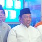 DIWAWANCARAI : Wagub Kalteng, H Edy Peratowo, saat diwawancarai awak media usai buka bersama dengan keluarga besar Dinas Perhubungan Kalteng, Rabu (4/3/2026).