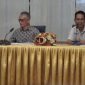 PEMBAHASAN : Sekretaris Daerah Lamandau, Muhamad Irwansyah, saat melaksanakan pembahasan KP2MI dan BP2MI yang dilaksanakan secara hybrid di Aula Setda Lamandau, Jumat (13/3).