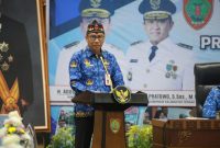 SAMBUTAN: Plt Sekretaris Daerah Provinsi Kalimantan Tengah, Leonard S. Ampung menyampaikan sambutan di Musrenbang RKPD Tahun 2027, Selasa (17/3/2026).