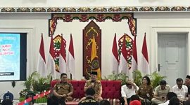 SOSIALISASI : Gubernur Kalteng H.Agustiar Sabran dan Wakil Gubernur Edy Pratowo saat kegiatan sosialisasi program pemerintah daerah di Istana Isen Mulang, Selasa (10/3/2026).