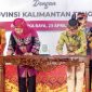 PENANDATANGANAN: Gubernur Kalimantan Tengah, Agustiar Sabran saat Penandatanganan kerja sama antara Pemerintah Provinsi Kalimantan Tengah dan Pemerintah Provinsi Jawa Timur di M Bahalap Hotel Palangka Raya, Kamis (23/4/2026).