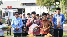 MEMBUKA : Wakil Gubernur Kalteng Edy Pratowo saat membuka Bazar MTQ ke-8 KORPRI Tingkat Provinsi Kalteng Tahun 2026 di Alun-Alun Jorih Jerah, Puruk Cahu, Kabupaten Murung Raya, Rabu (24/6/2026