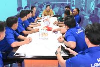 AUDENSI : Bupati Lamandau, Rizky Aditya Putra saat menerima audiensi dari pengurus DPD KNPI setempat, Senin (15/6/2026